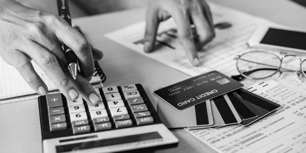 Derecho Concursal / Segunda Oportunidad / Abogados Deudas en Hospitalet de Llobregat · Reunificar / Reunificación de Deudas Tarjetas de Crédito / VISA