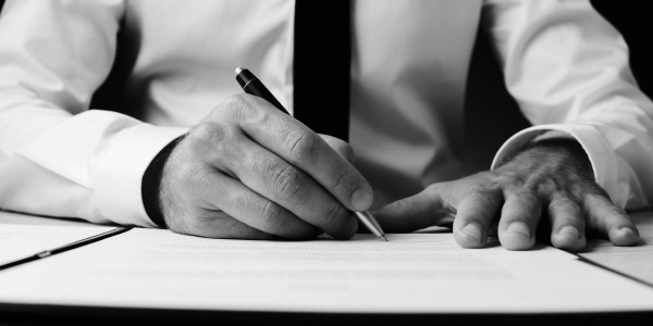 Derecho Inmobiliario / Abogados Inmobiliarios en Hospitalet de Llobregat · Desahucios Hipotecarios / Embargos